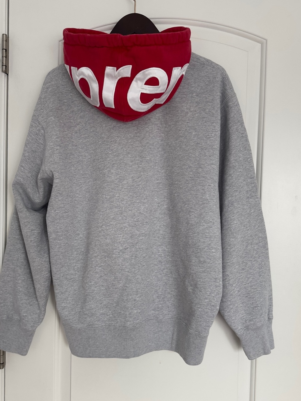 Supreme Contrast Hooded Sweatshirt Heather Grey size M